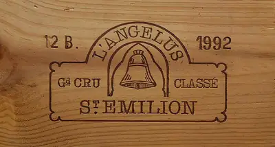 생테밀리옹 포도밭 속의 Château Angélus