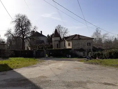 리모주 근처 페이티아에 있는 17세기 말에서 18세기 초의 샤토 Château de Laugerie