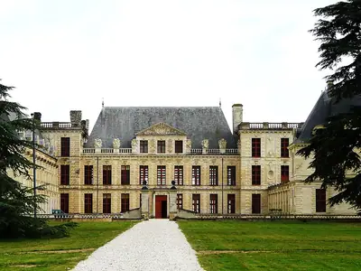 Château d’Oiron의 정면