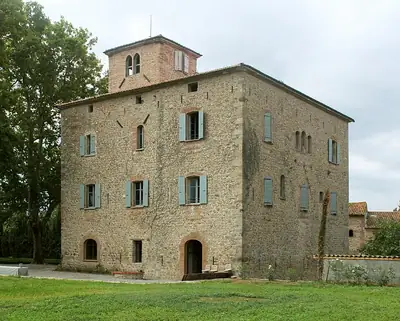 북서쪽에서 본 팔라우델비드르의 Château de Villeclare